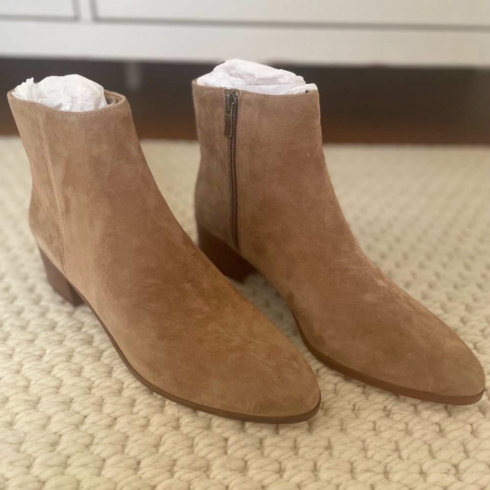 Women's Tan Suede Ankle Boots